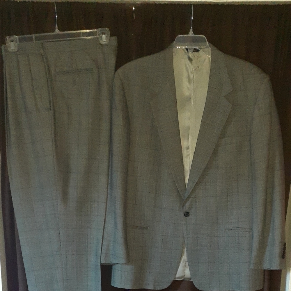 Perry Ellis - Picture 4 of 5